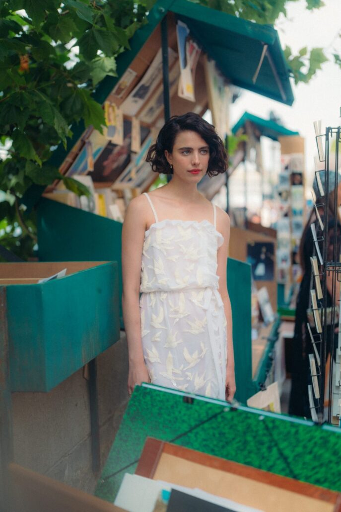 chanel margaret qualley chanel haute couture fw23 24 show july 4th 3 LD