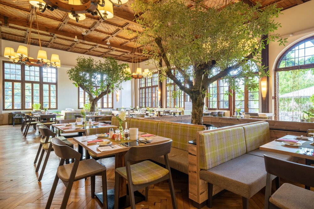 12LRfamilienhotelpostmillstattgertperauer