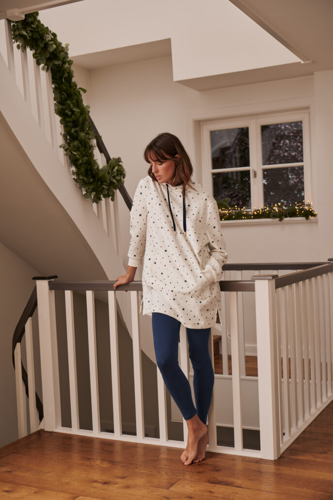 132974 Loungewear Kleid Creme 2 46.23