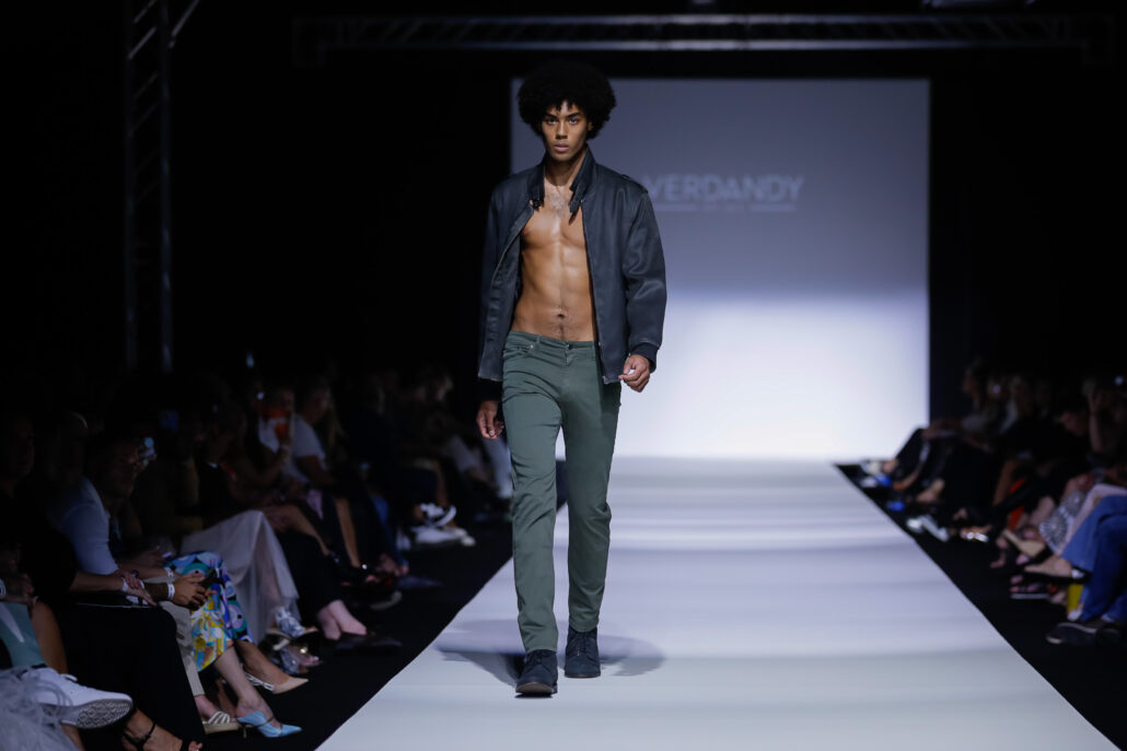 2023 09 11 MQVFW 20 00h a Opening Show Lieblingsoutfits der Designer KB Presse 010