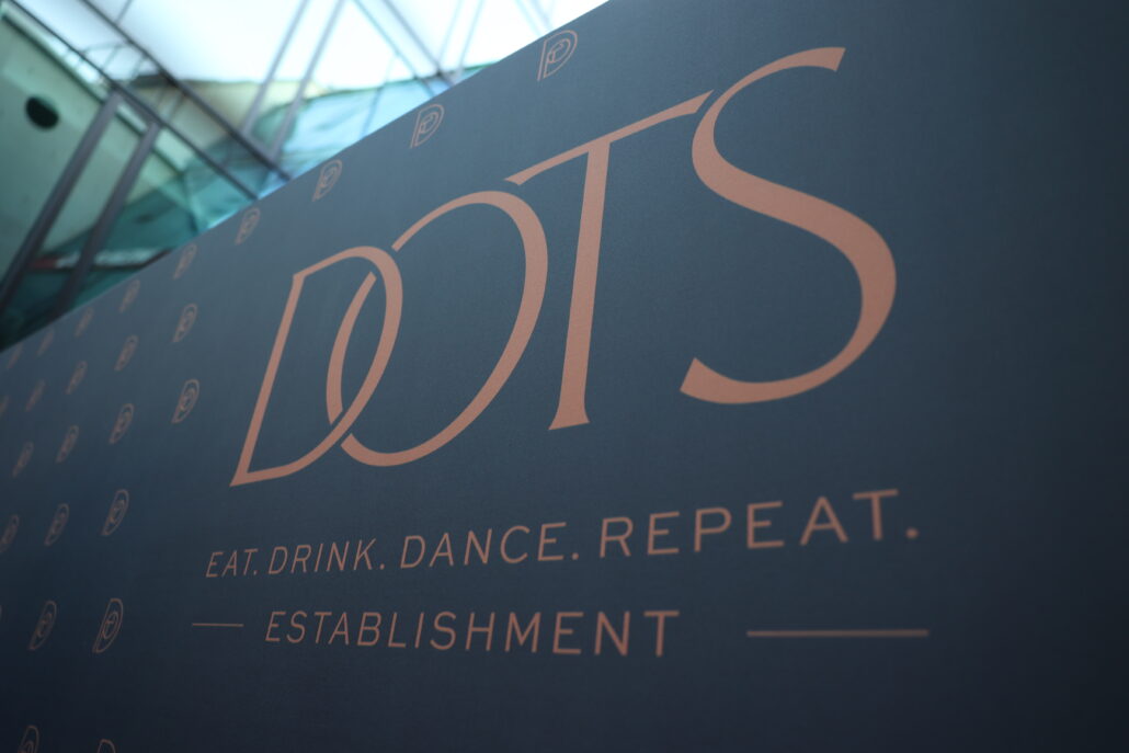 43 18 DOTS Establishment Ambient