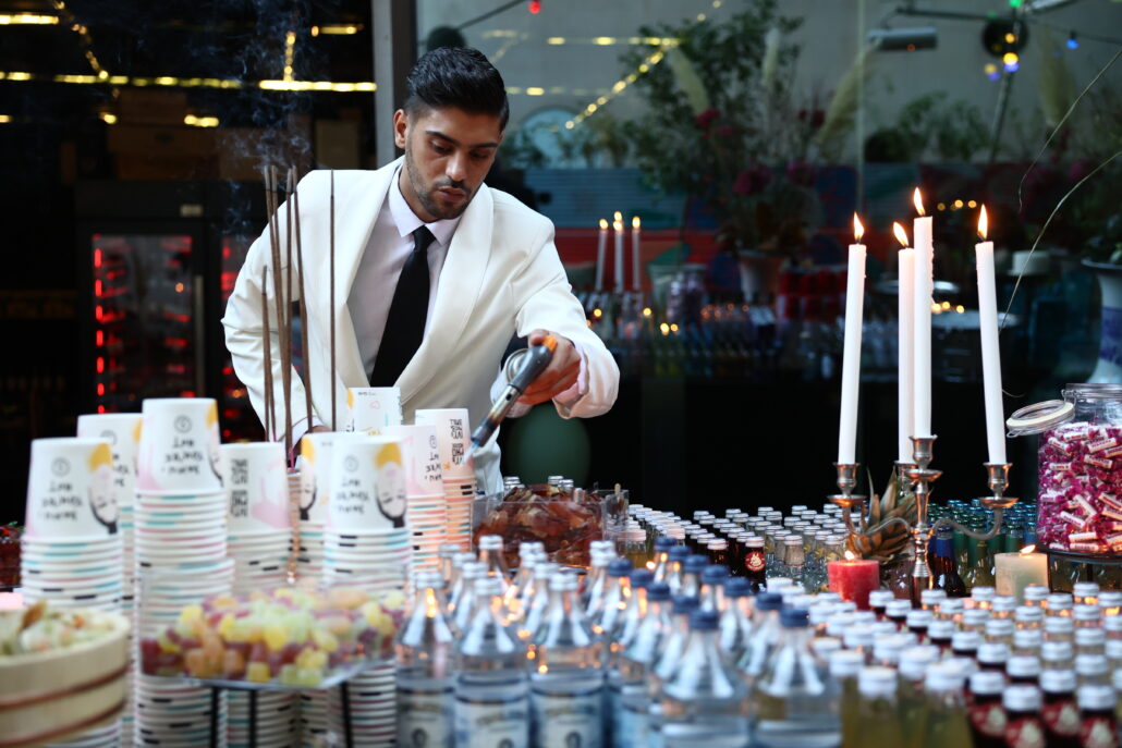 49 18 Years DOTS Establishment Ambiente