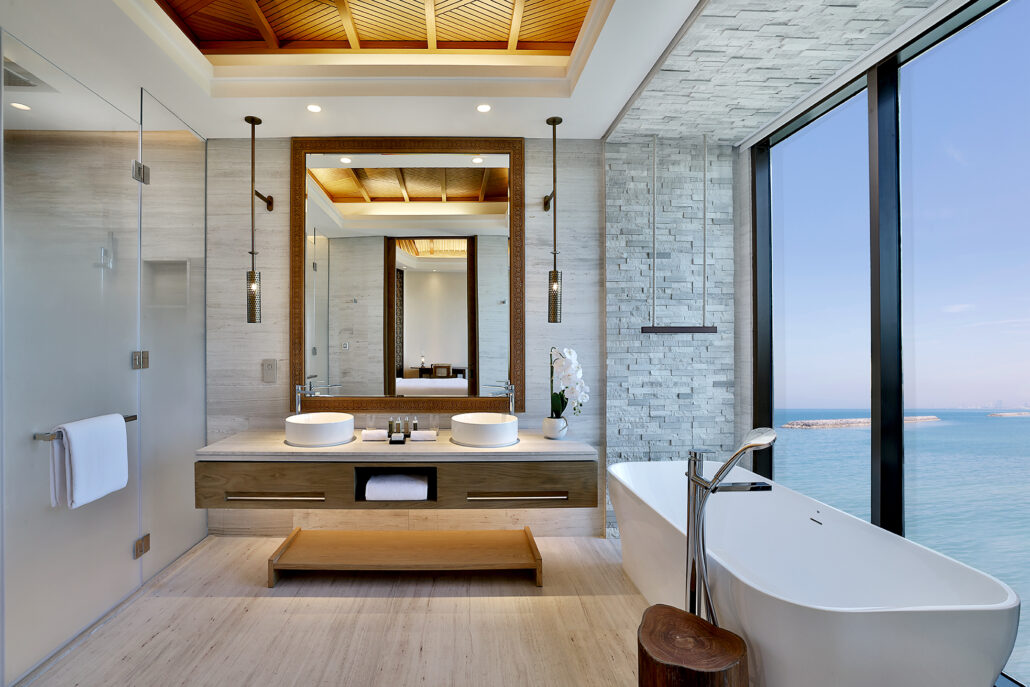 AnantaraMinaAlArabRasAlKhaimahResortPeninsulaSeaViewPoolVillaBathroom
