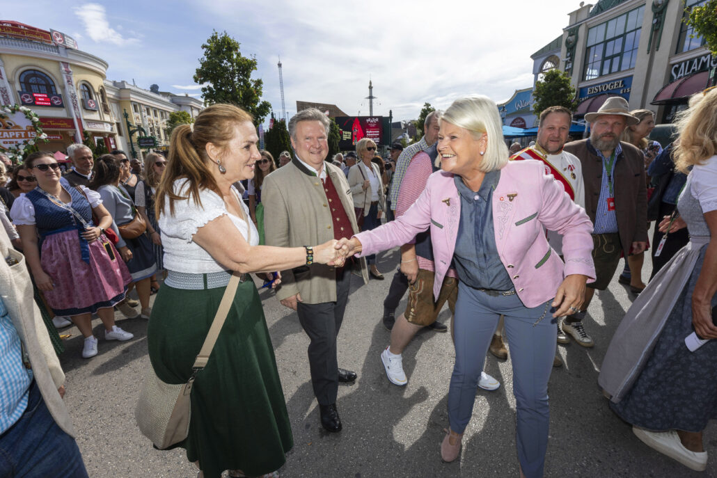 DJMC0500 Eroeffnung Kaiserwiesn2023 cBubuDujmic