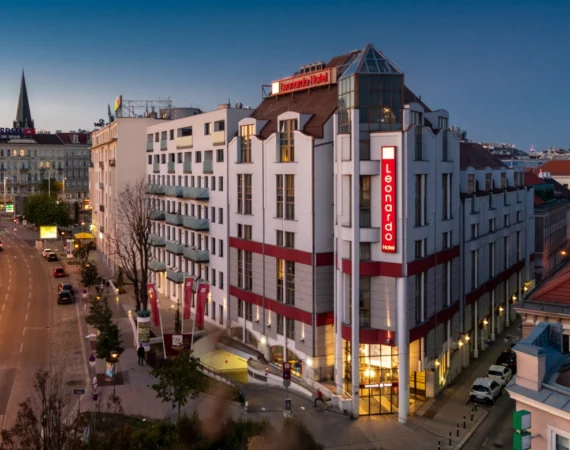 E LHV 02 SEP19 4000X2600 1200x780 mobile 3