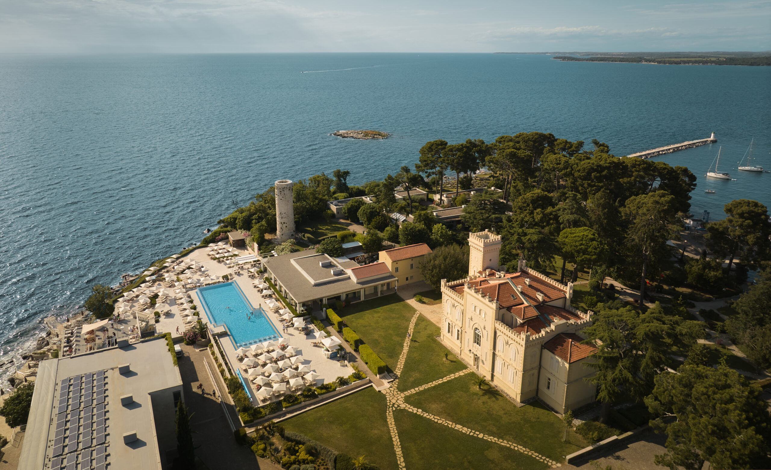 ValamarIsabellaValamarCollectionIslandResortIsabellaVLevelMiramareValamar2 scaled