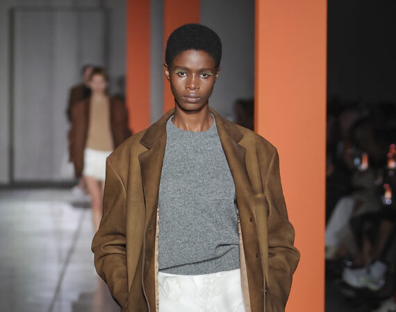 03 PradaDonnaFW23 Kopie