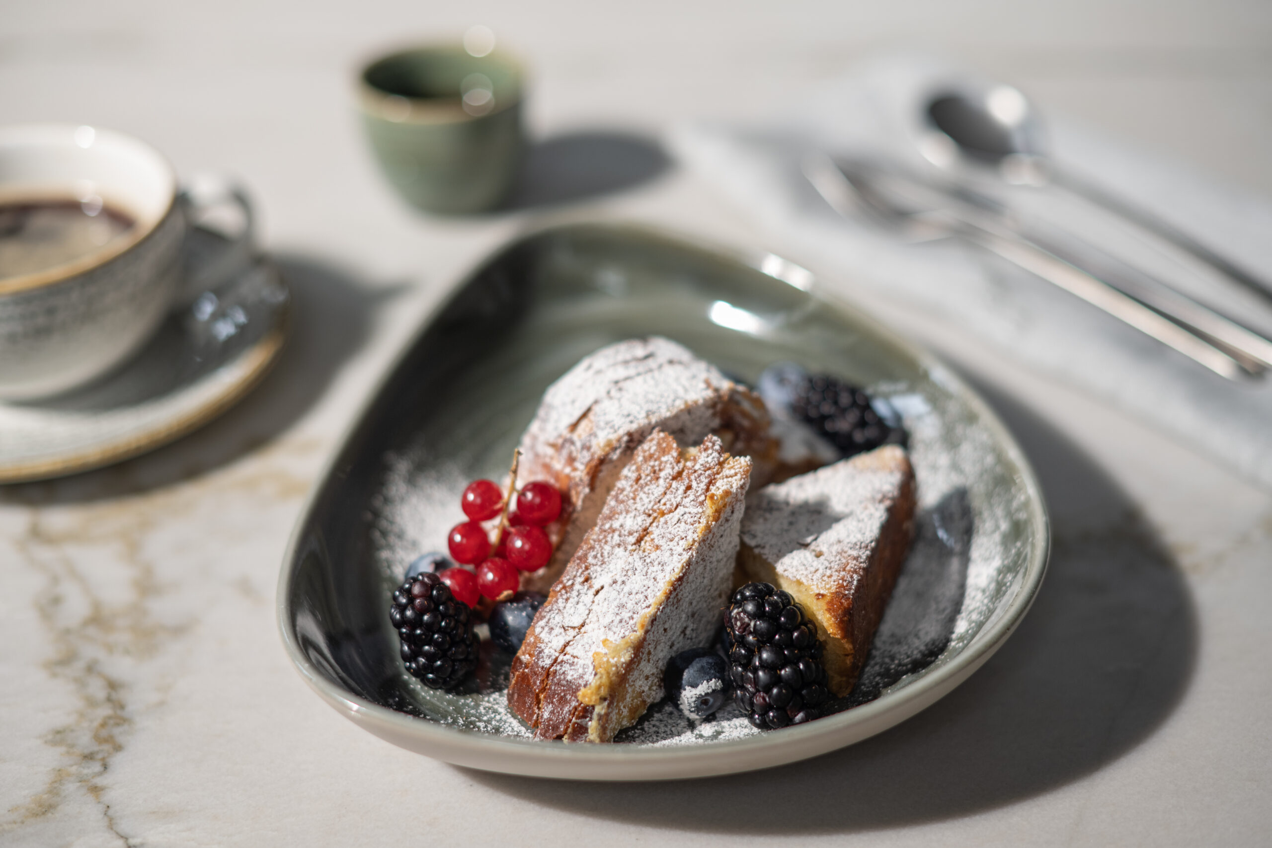 Almanac Palais Vienna Breakfast French Toast scaled