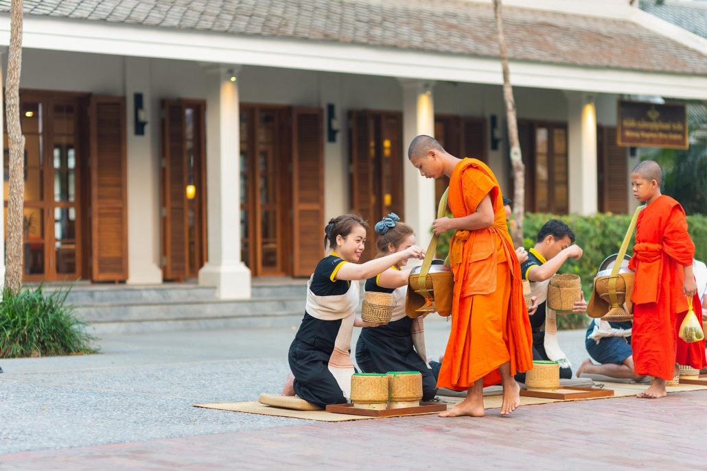 509167 AvaniLuang Prabang AlmsGivingCeremony 3bce76 original 1698138649