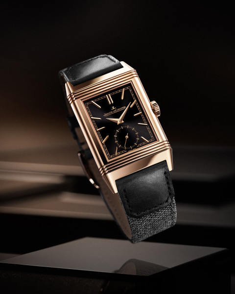 800 jaeger lecoultre 2023 reversotributesmallseconds black pg 4 5