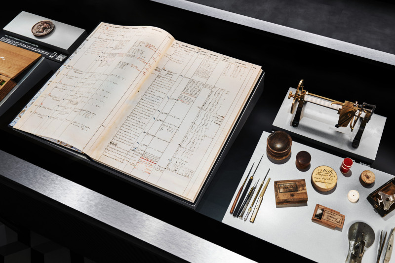 800 jaeger lecoultre reversostories 3