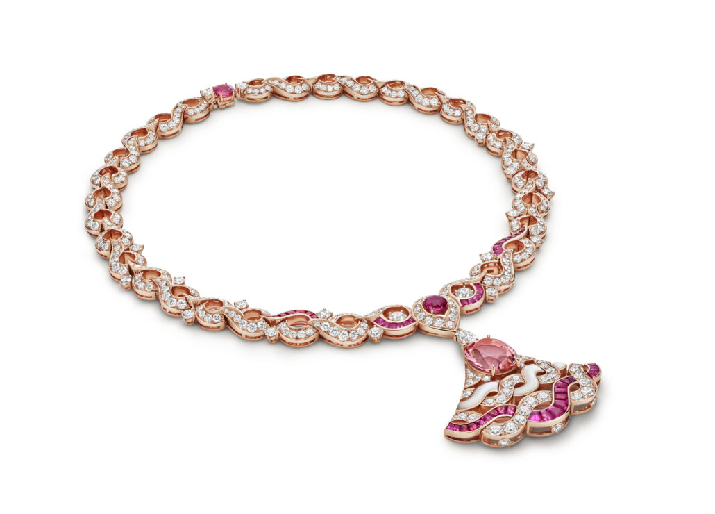 Bulgari Resort 2023 High Jewellery The Colour Journey Kunzit Morganit 270338271481