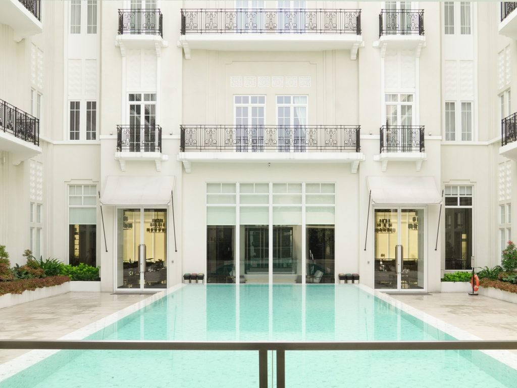 Der Poolbereich des The Grand Mansion Menteng by The Crest Collection CREDIT The Ascott Limited