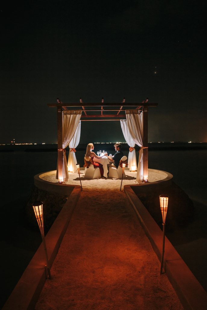 Dinner am Strand c Kurumba Maldives