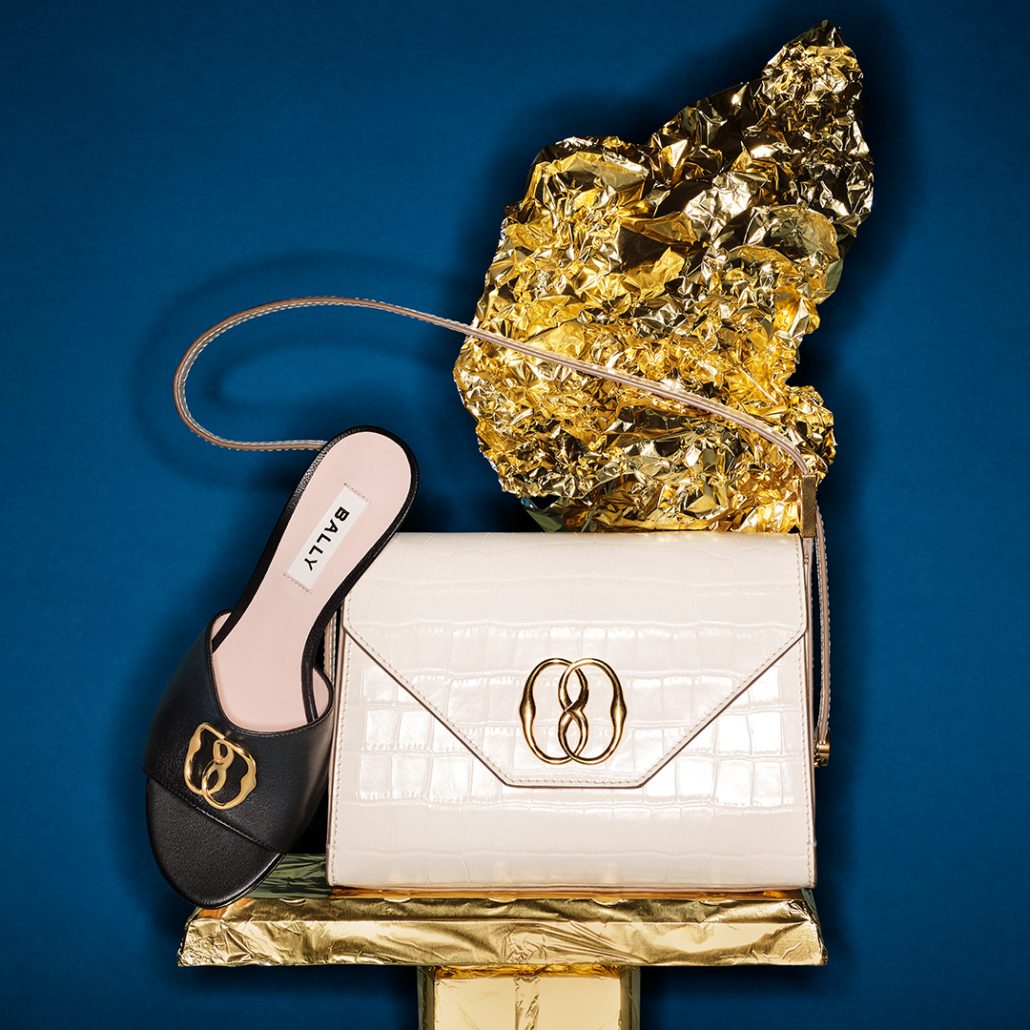 FW23 Holiday Campaign 11