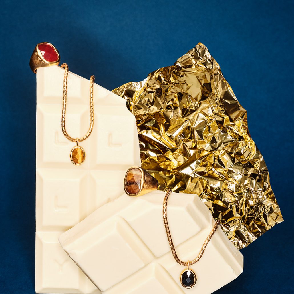 FW23 Holiday Campaign 14