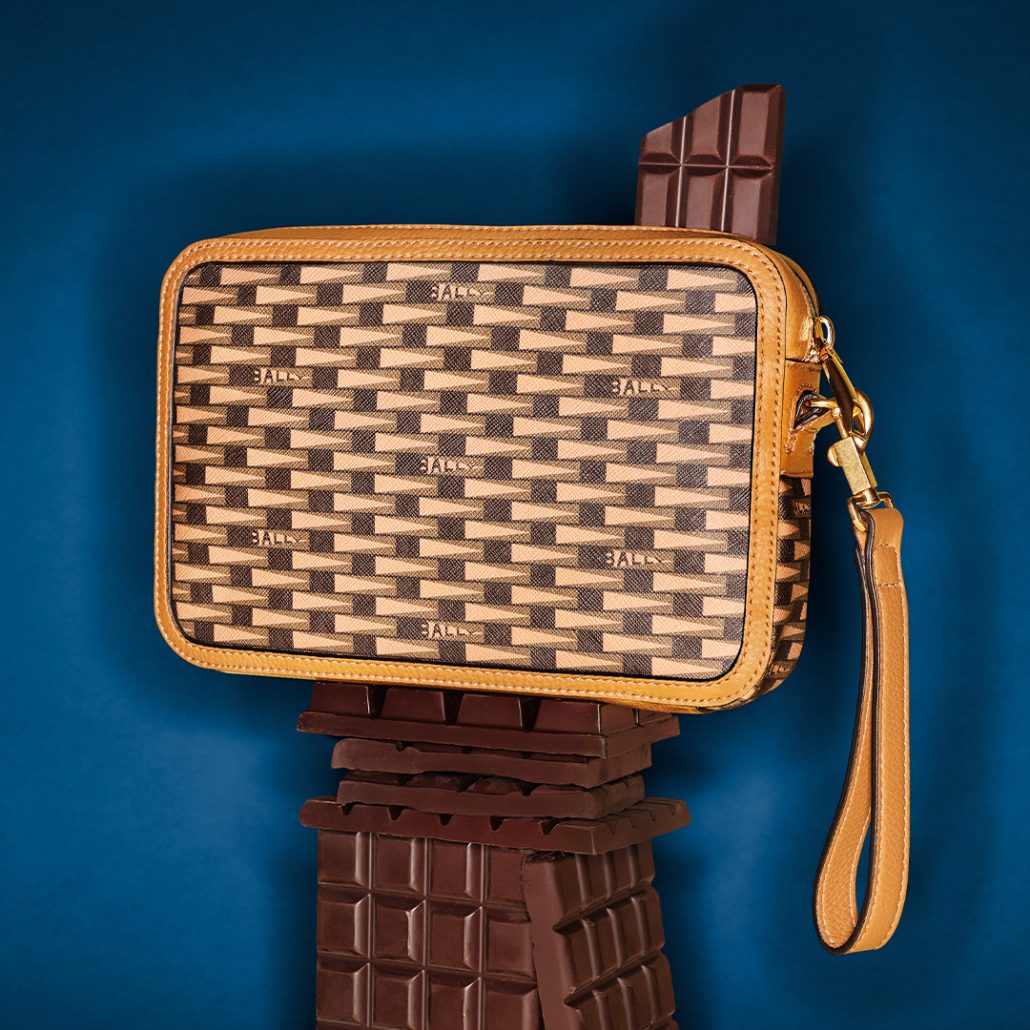 FW23 Holiday Campaign 15