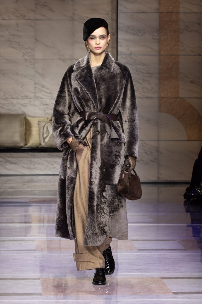Giorgio Armani Women FW23 21