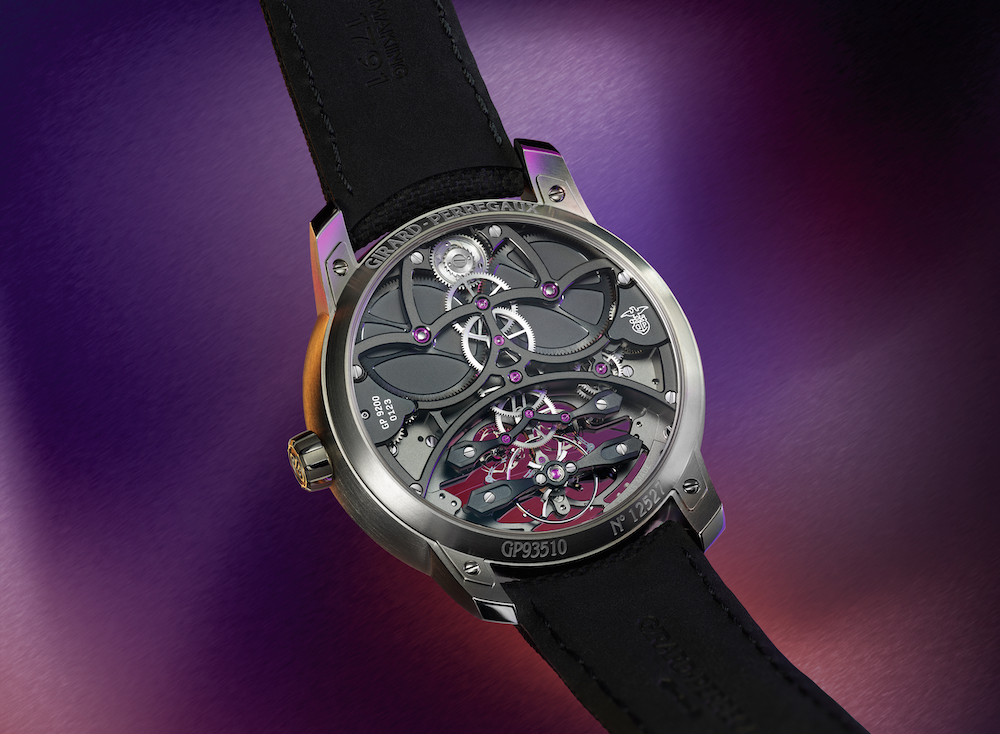 JPEG HD 93510 21 1930 5CX Product Mood 1 1