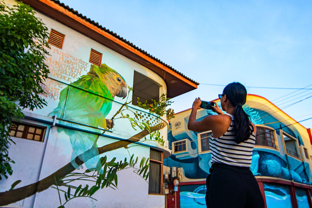 Mural in San Nicolas Prikichi c Aruba Tourism Authority