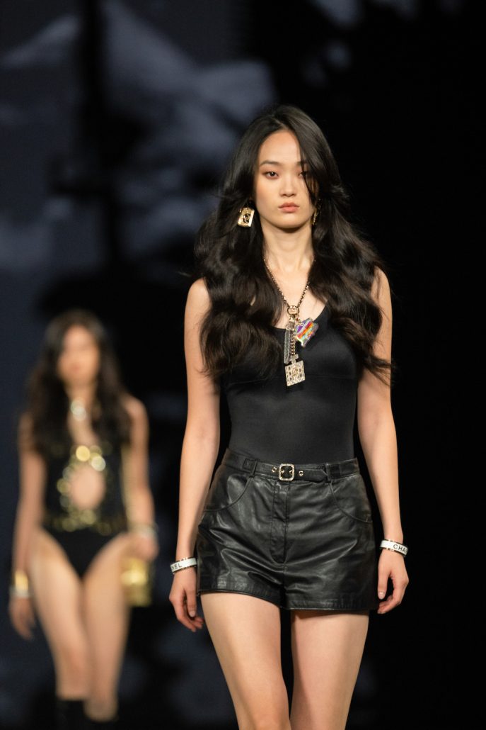 chanel cruise 2023 24 show in shenzhen ambiance pictures 5 HD