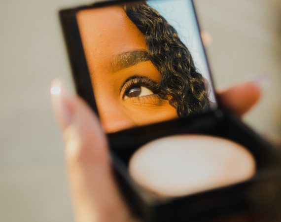 peter kalonji LH74lRYvBY4 unsplash