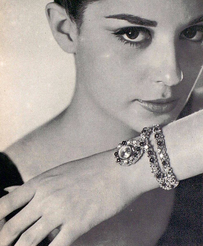 13 In 1965 Universal Geneve won the Diamonds International Awards in New York with this model