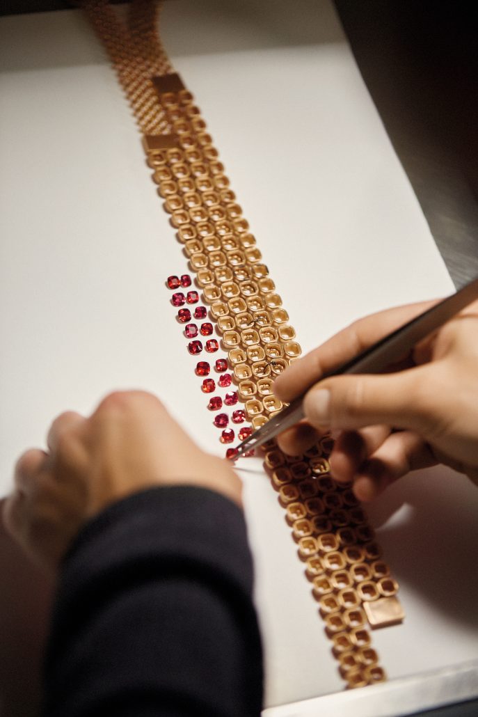 2023 POMELLATO HIGH JEWELRY COLLECTION SKYLINE NECKLACE making of 3