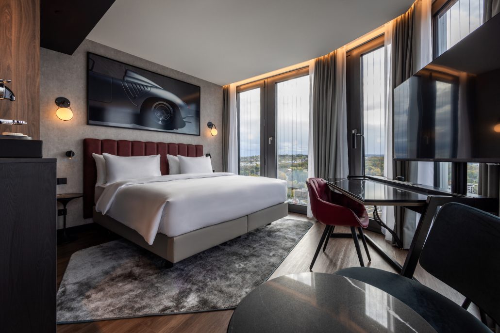 Corner Superior Room 5