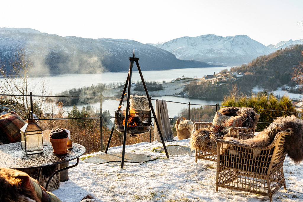 Fire©Storfjord Hotel