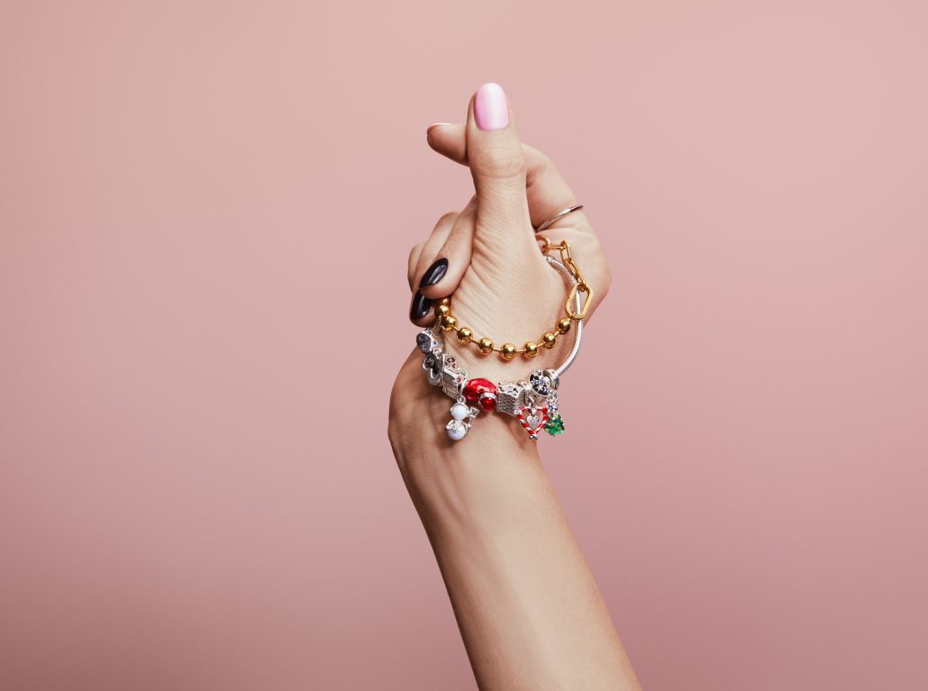 HIGH AW23 G Holiday model 05 RGB PANDORA Kopie