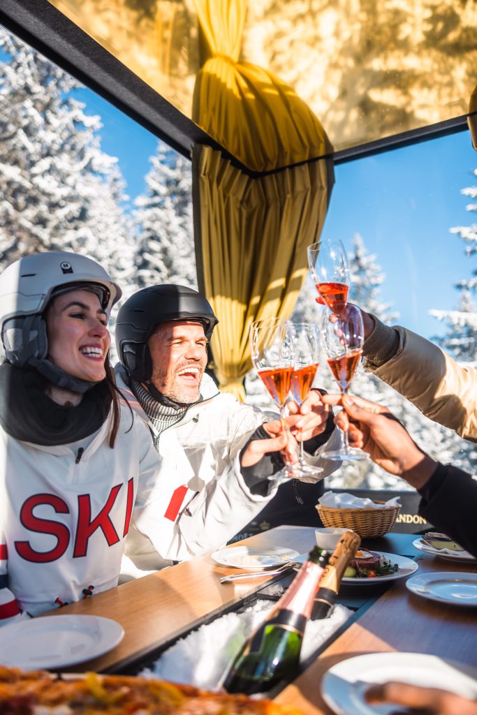 MoetChandon ChampagnerGondel 09 683x1024 1