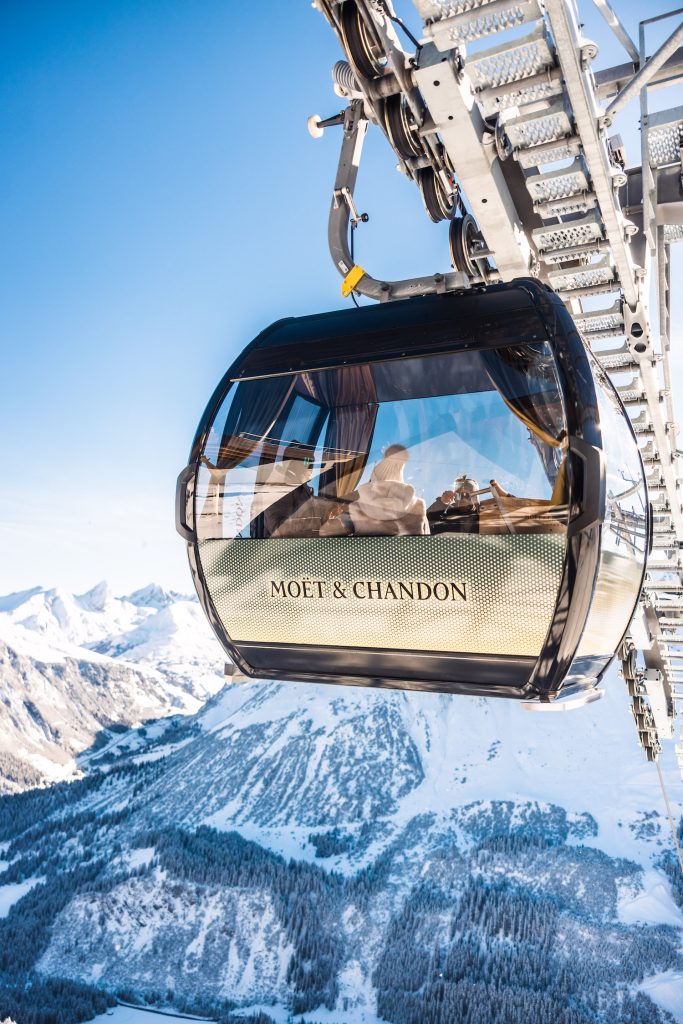 MoetChandon ChampagnerGondel 13 683x1024 1