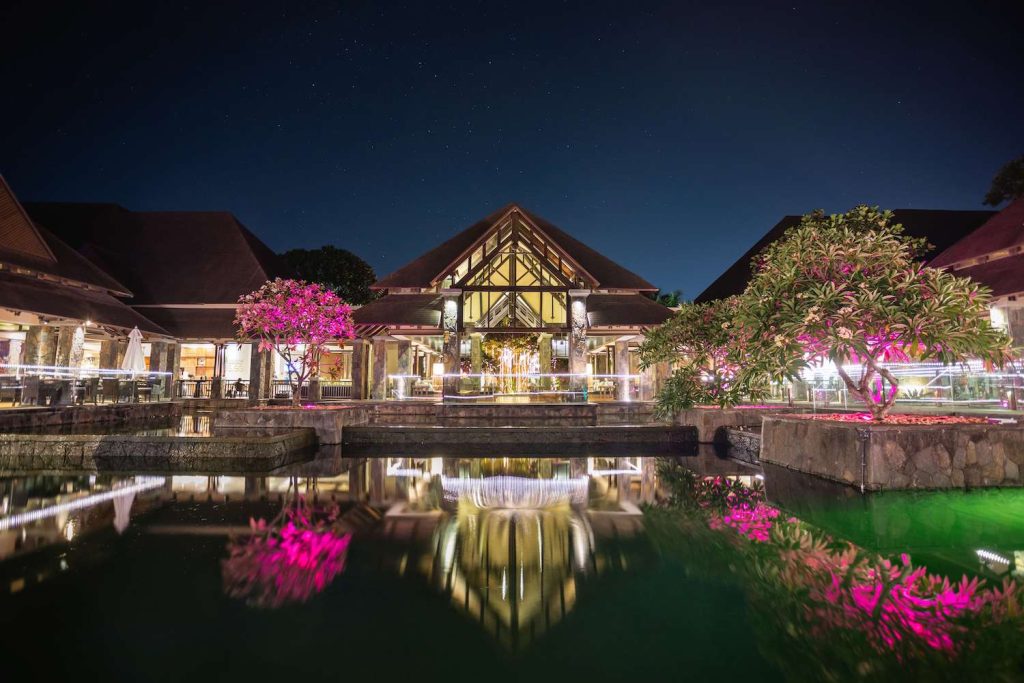 Pool Ansicht c JW Marriott Mauritius Resort 1024x683 1