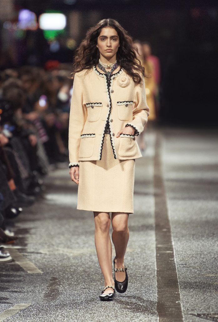 chanel look 010 2023 24 metiers dart collection HD