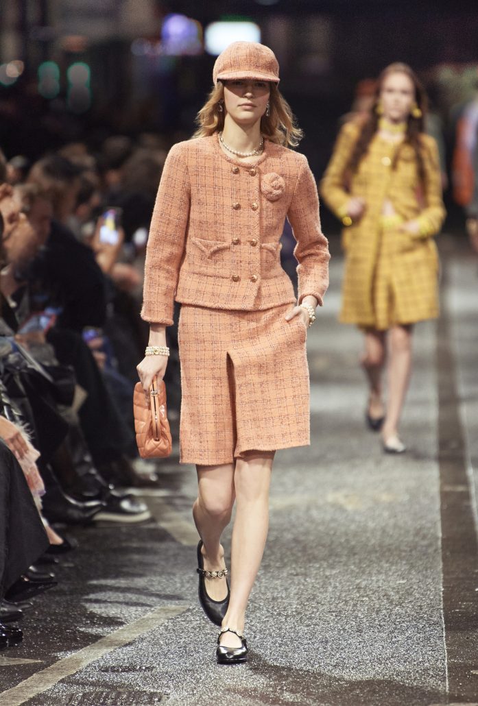 chanel look 011 2023 24 metiers dart collection HD