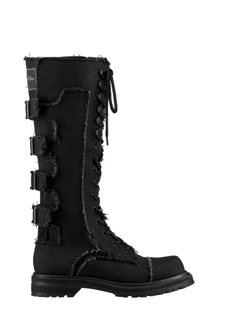 125 Dior Mode Femme Spring Summer 2024 Acc KCT007CVAS900 E02