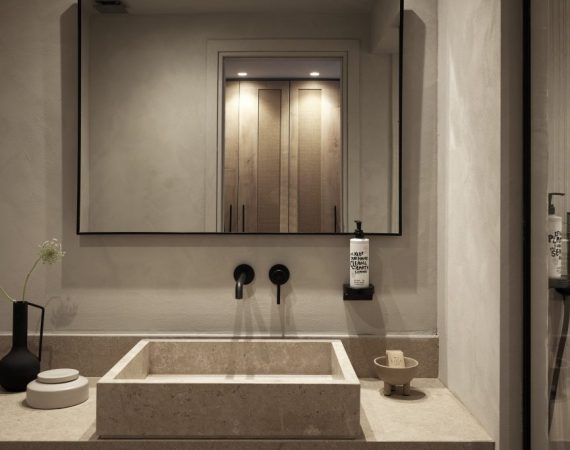 8 Ella Rhodes Helea Standard Room Bathroom HT 1024x683 2 1