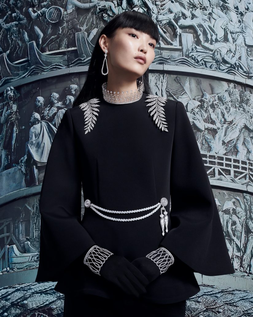 BOUCHERON Histoire de Style The Power of Couture 4 5 Broderies Col Aiguillette