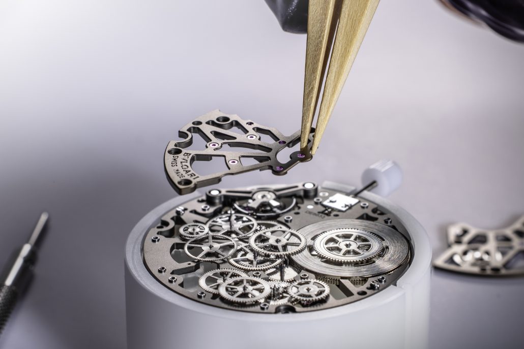 Bulgari 2023 Beyond Time Italian Design Swiss Craft BHH 01