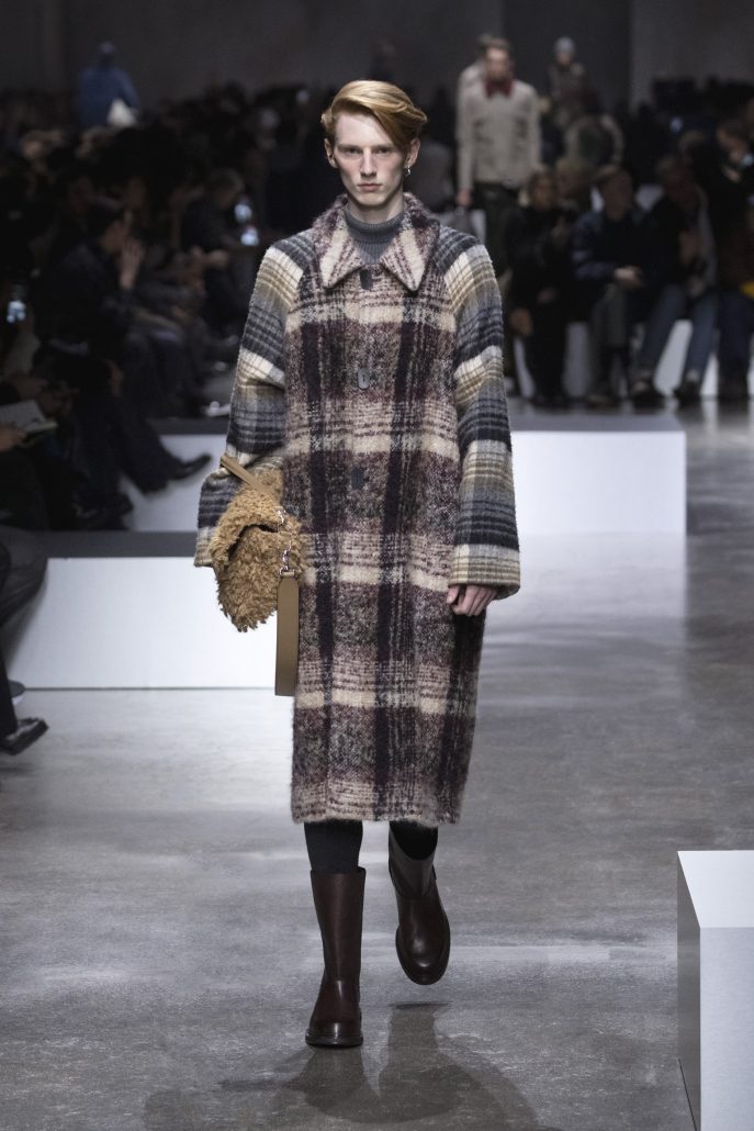 Fendi FW24 09