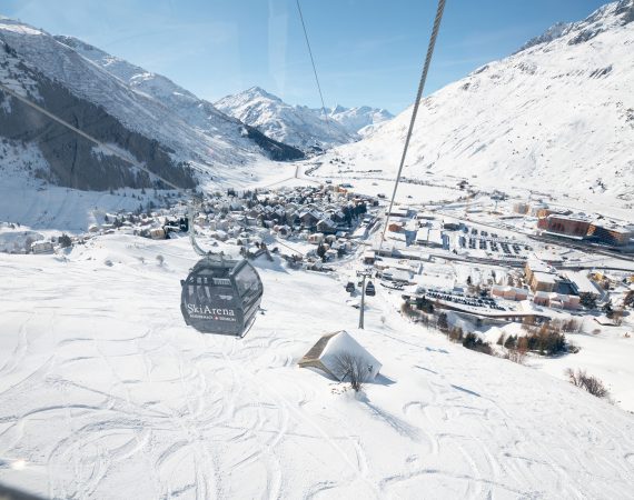 G tsch Express Winter 2022 Valentin Luthiger 07