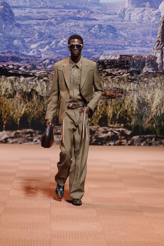 Louis Vuitton Mens Fall Winter 2024 Look 2