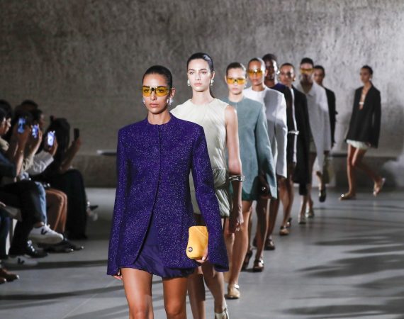 TB SS24 SHOW DETAIL DL 222