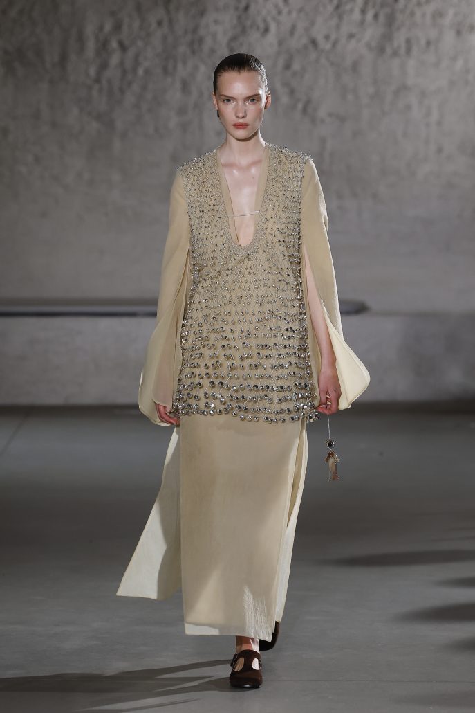 TB SS24 SHOW LOOK 15 2x3