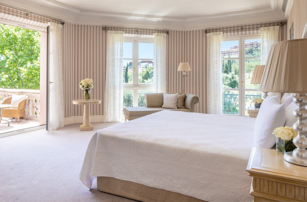 8 Anantara Villa Padierna One bedroom VillacAnantara Hotels Resorts und Spas