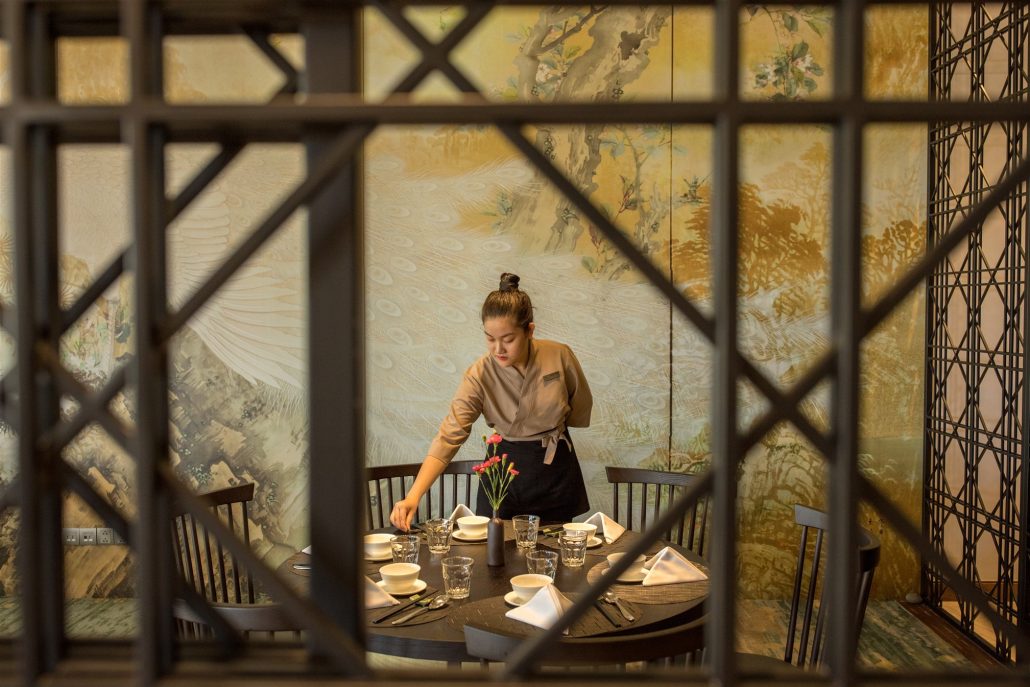 Alma Resort Restaurant Asiana Service Shots 04