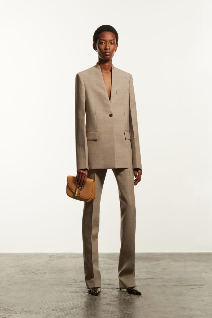 FERRAGAMO PS24 LOOK 01