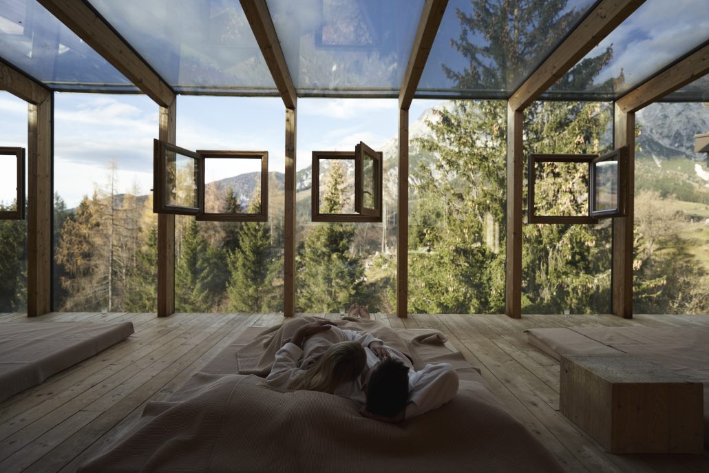 Holzhotel Forsthofalm Leogang Sky Spa Rooftop Wellness Massage Naturkosmetik cHolzhotel Forsthofalm175