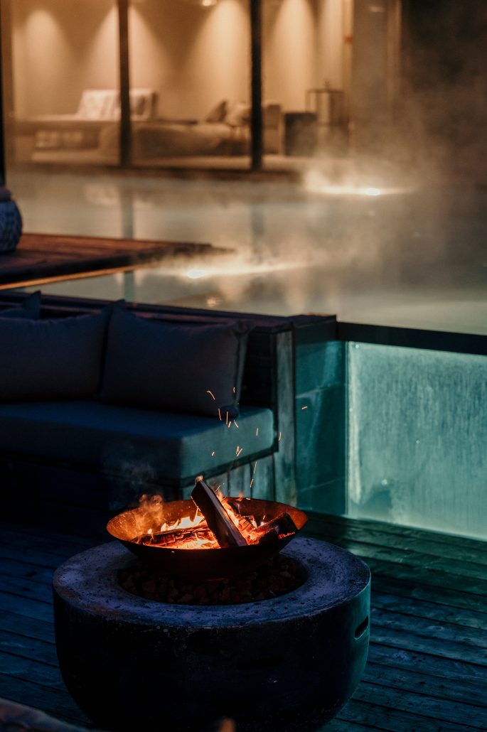 Infinitypool Feuerschale c SILENA your soulful hotel MarikaUnterladstaetter 6